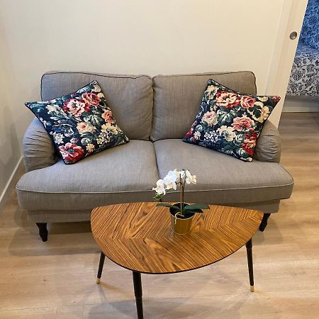 Studio 24M2 Avec Parking Prive - Lycee Roosevelt - Arena - Gare Reims Zewnętrze zdjęcie