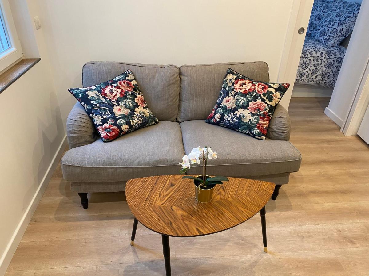 Studio 24M2 Avec Parking Prive - Lycee Roosevelt - Arena - Gare Reims Zewnętrze zdjęcie
